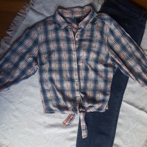 Wet seal plaid tie up shirt